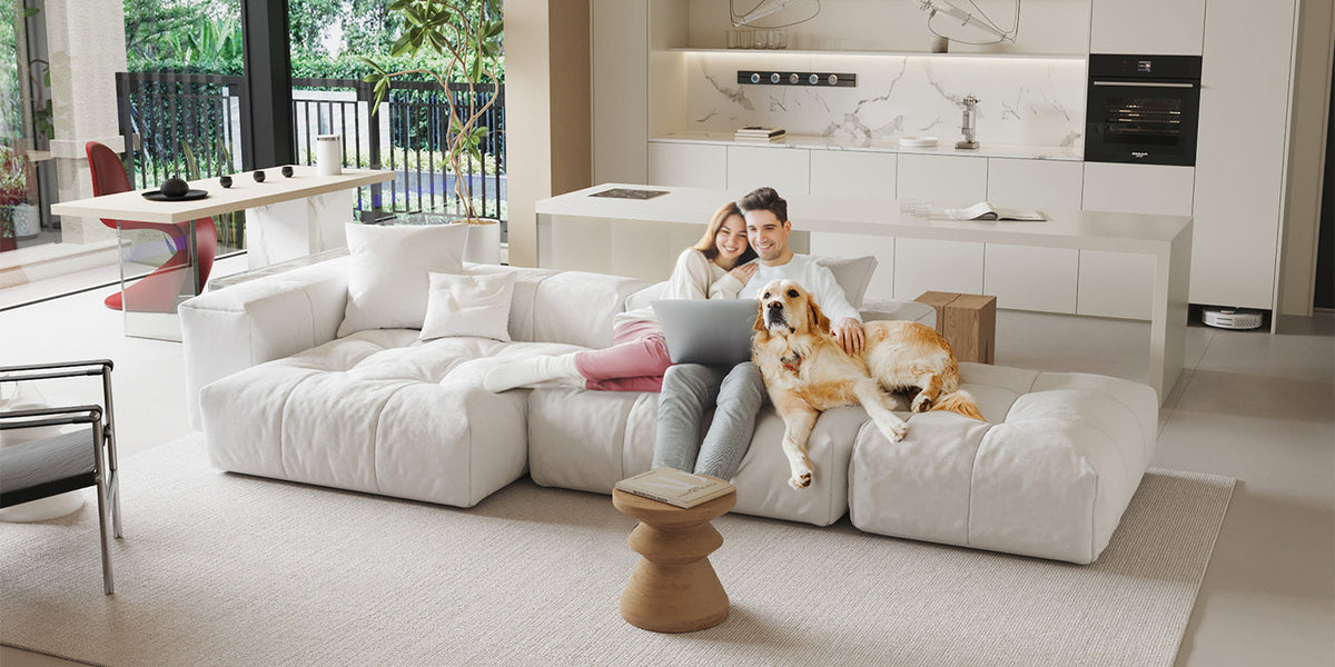 Is it worth choosing a sofa with a chaise longue for the living room?