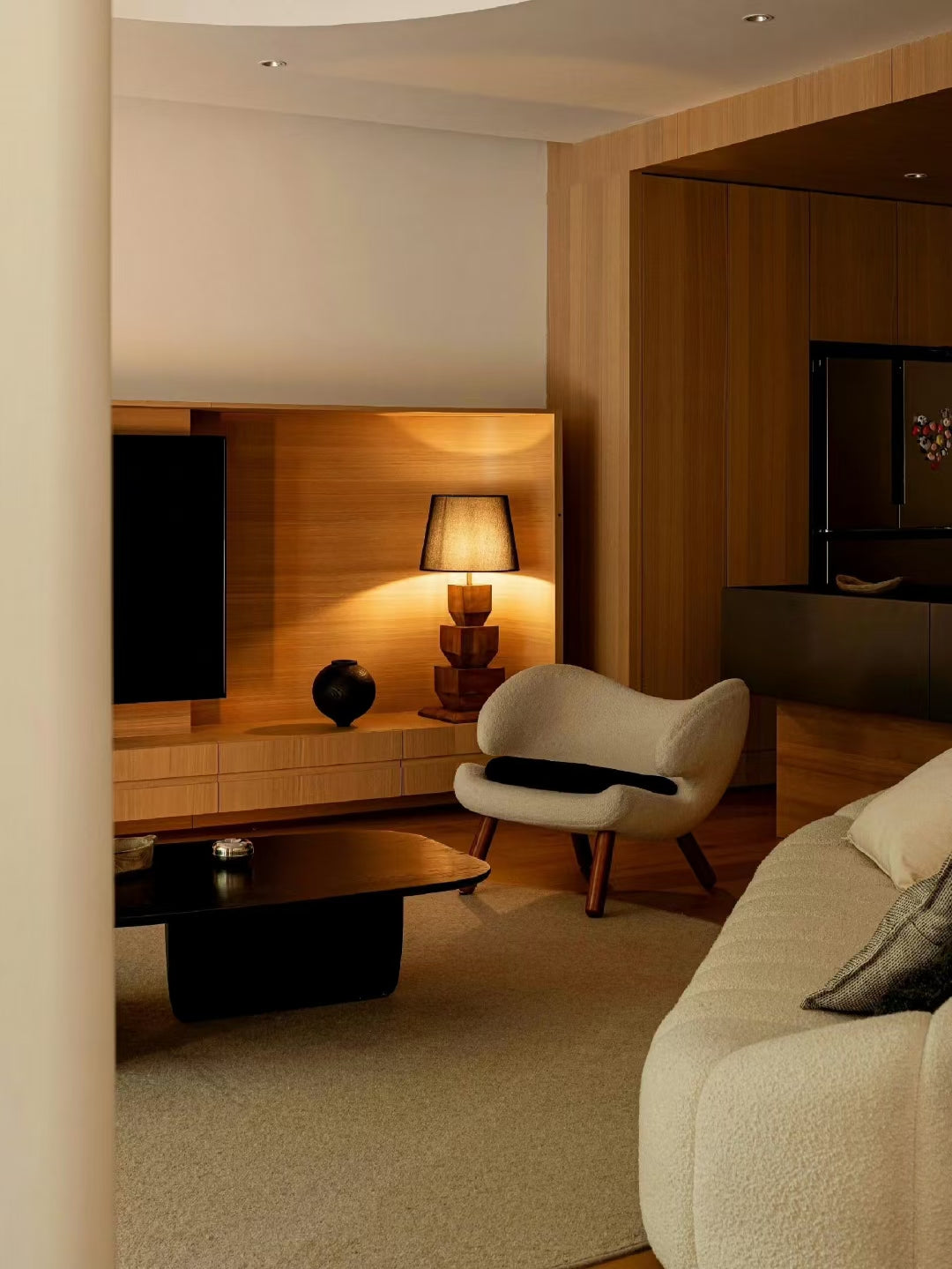 Warm Modern Retreat