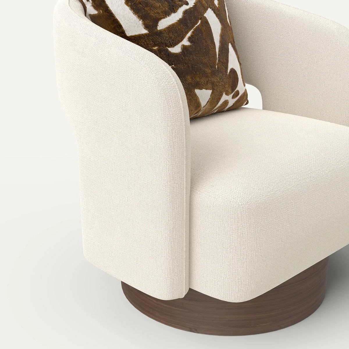 Miro Lounge Chair II — curved back, arm and seat detail