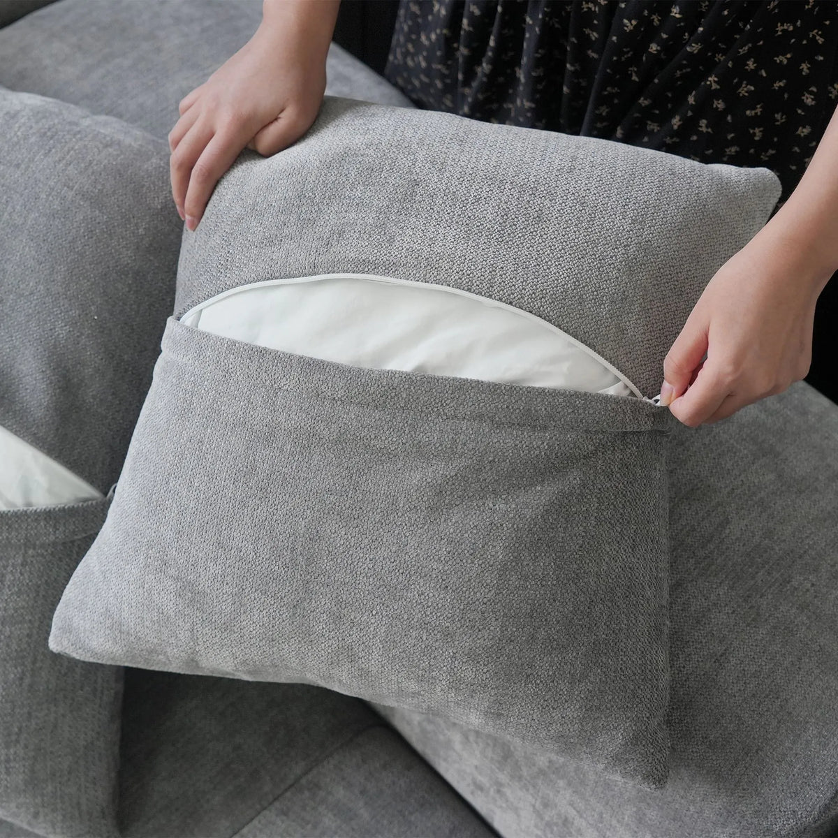 Morio Light Grey Sectional Sofa - ATUNUSHOME gallery 3