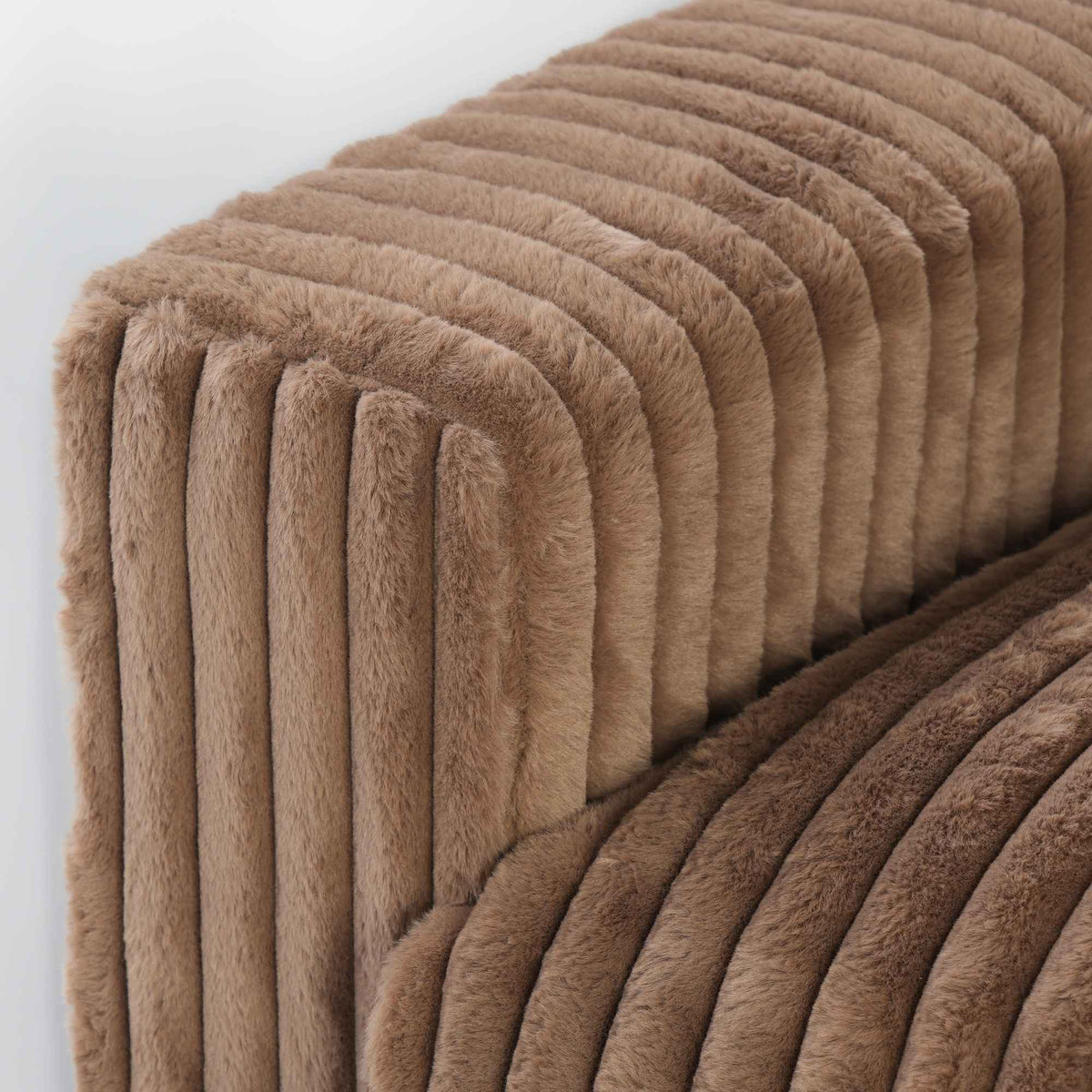 Toby Cloudrest Brown Plush 4-Seater U-Shaped Sectional Sofa - ATUNUSHOME gallery 3