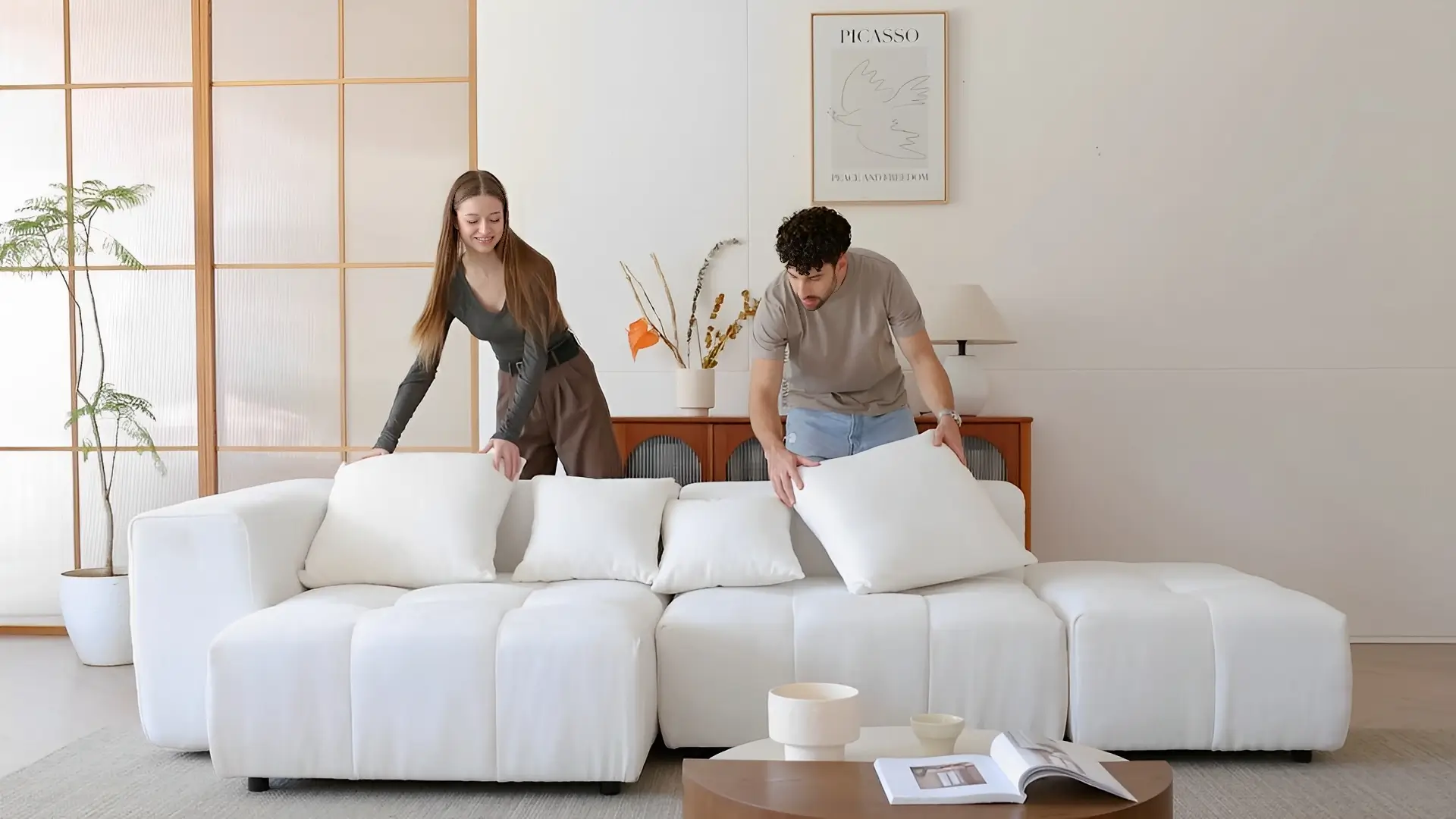 Why a Modular Pet-Proof Sofa Adapts to Your Growing Family’s Needs