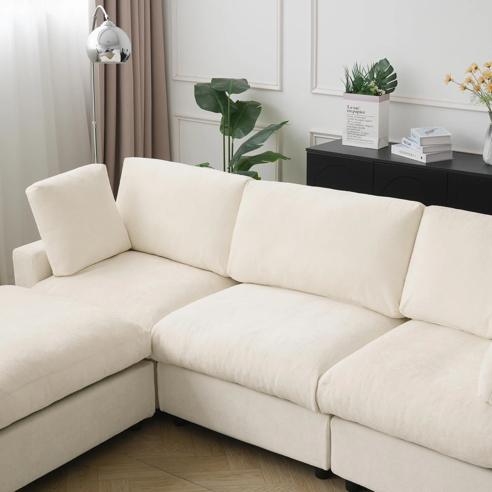 http://142%20Beige%20Sofa%20Details%20(22)
