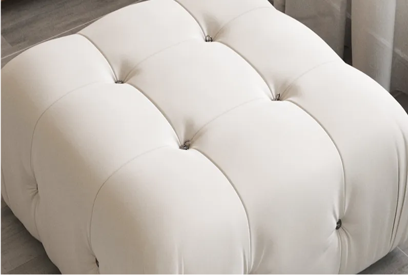 Urban Classic Modular Sofa Capitonné Design Detail