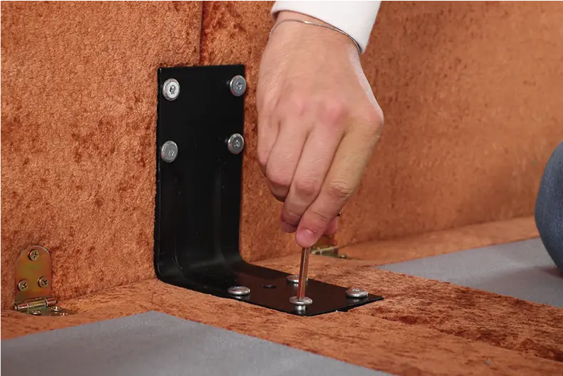 Secure Interlocking System for Modular Sofa Stability